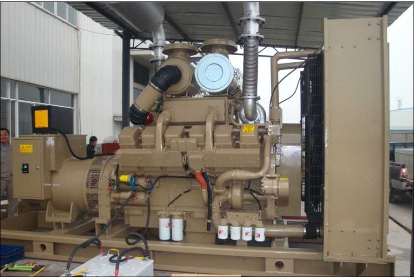博湖应急800kw康明斯高压系列柴油发电机组